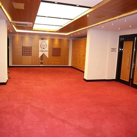 Atasehir Palace Hotel & Conference Stambuł Zewnętrze zdjęcie