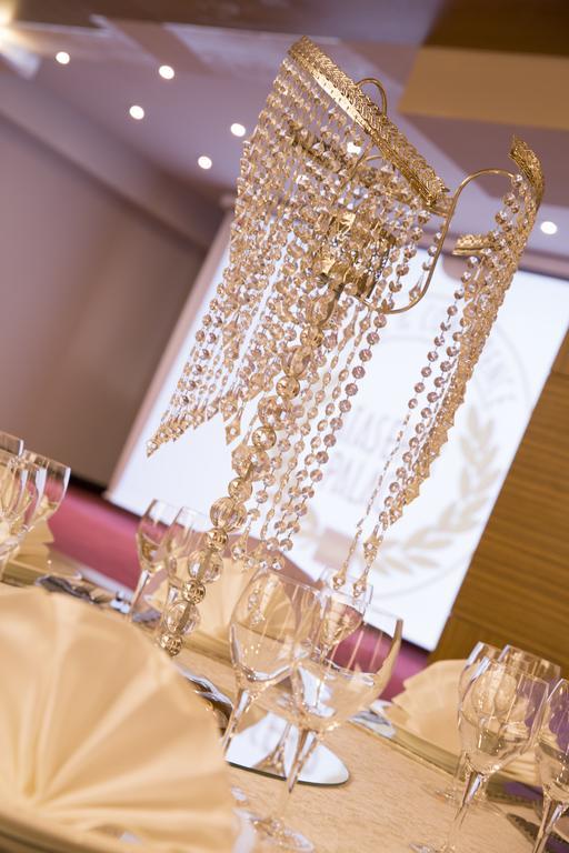 Atasehir Palace Hotel & Conference Stambuł Zewnętrze zdjęcie