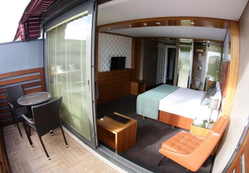 Atasehir Palace Hotel & Conference Stambuł Zewnętrze zdjęcie