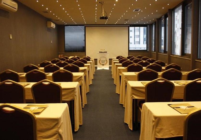Atasehir Palace Hotel & Conference Stambuł Zewnętrze zdjęcie