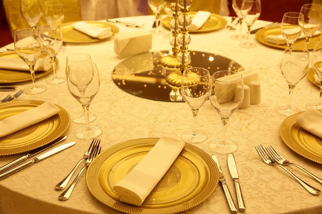 Atasehir Palace Hotel & Conference Stambuł Zewnętrze zdjęcie