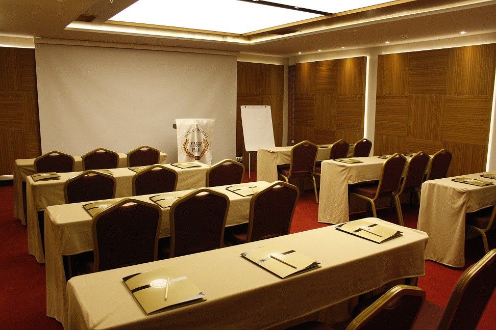 Atasehir Palace Hotel & Conference Stambuł Zewnętrze zdjęcie