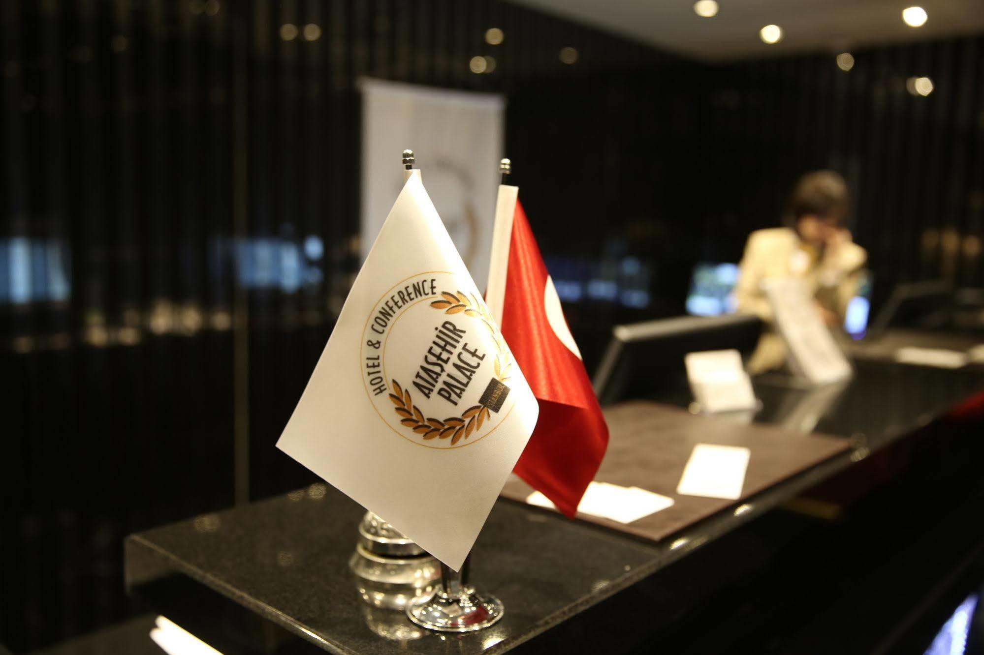 Atasehir Palace Hotel & Conference Stambuł Zewnętrze zdjęcie